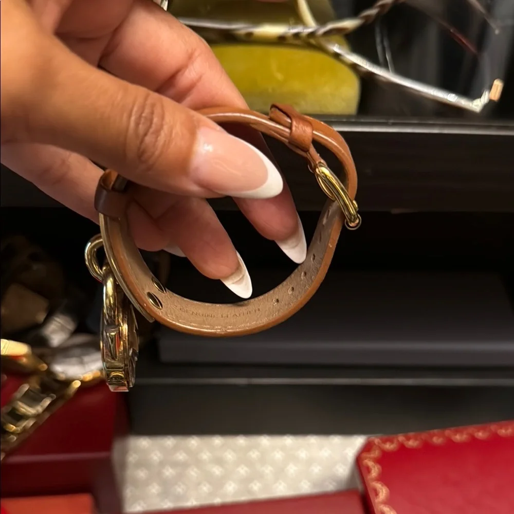 Michael Kors Gold and Brown Watch Accessory - Picture 2 of 5